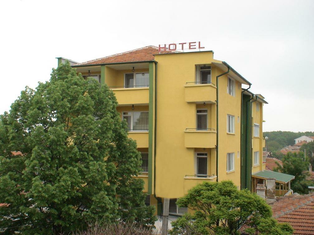 Hotel Triumph Nova Zagora Eksteriør billede