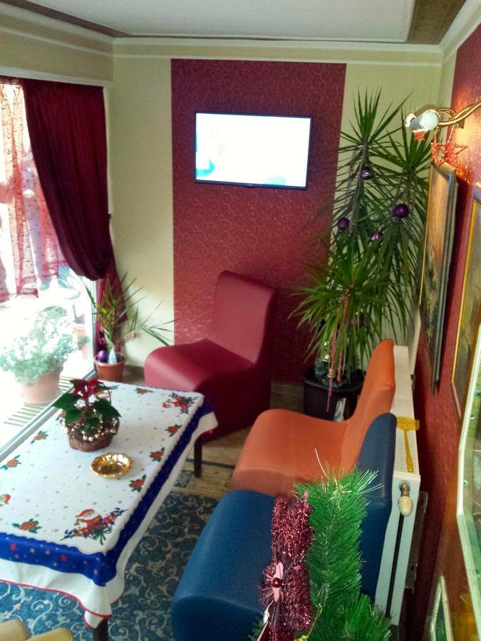Hotel Triumph Nova Zagora Eksteriør billede