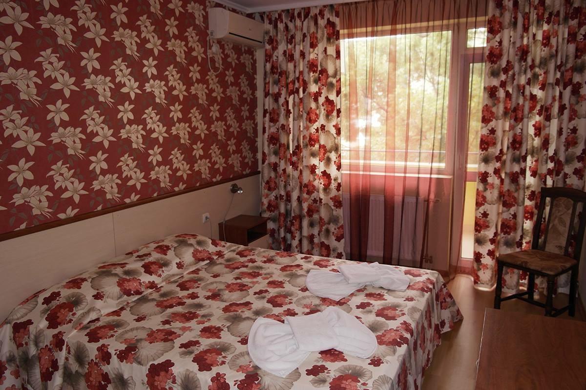 Hotel Triumph Nova Zagora Eksteriør billede
